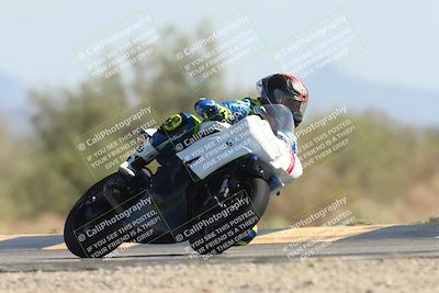 media/Oct-13-2025-Moto Forza (Mon) [[a66d839500]]/2-A Group/Session 4 Turn 7/